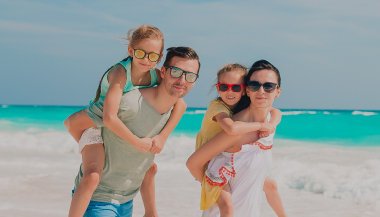 Kıbrıs'ta Uçak+Oda+Transfer ile Paketle Kazan!
